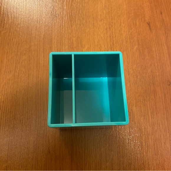 FREE IN A BUNDLE* Pen cup - Picture 8 of 8